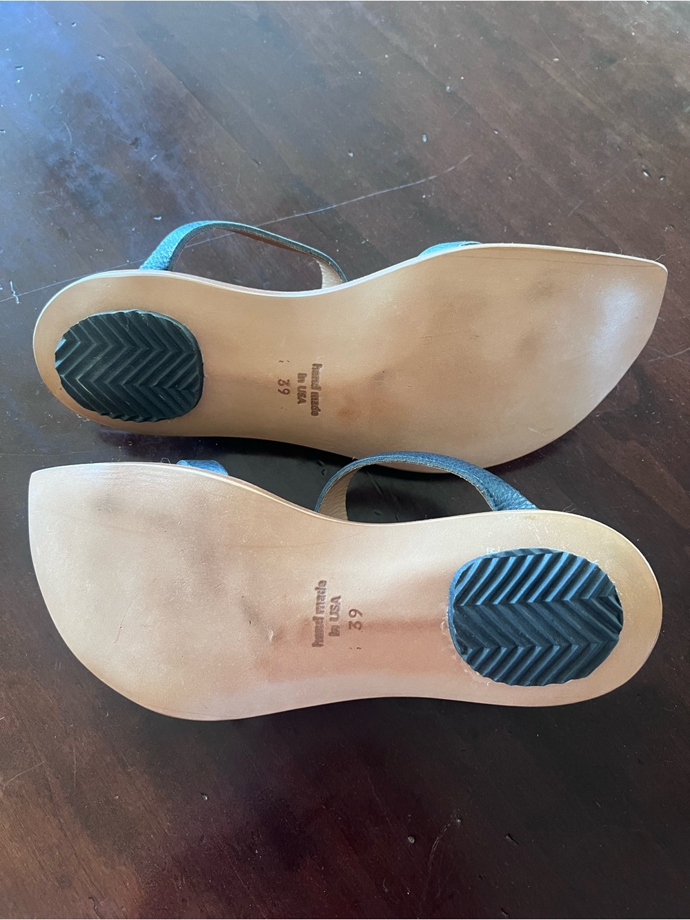 Cydwoq Women's Blue Leather Sandals Size 39 (8.5) - Picture 3 of 4